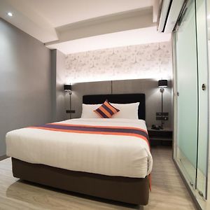 Deluxe Zimmer mit Kingsize-Bett